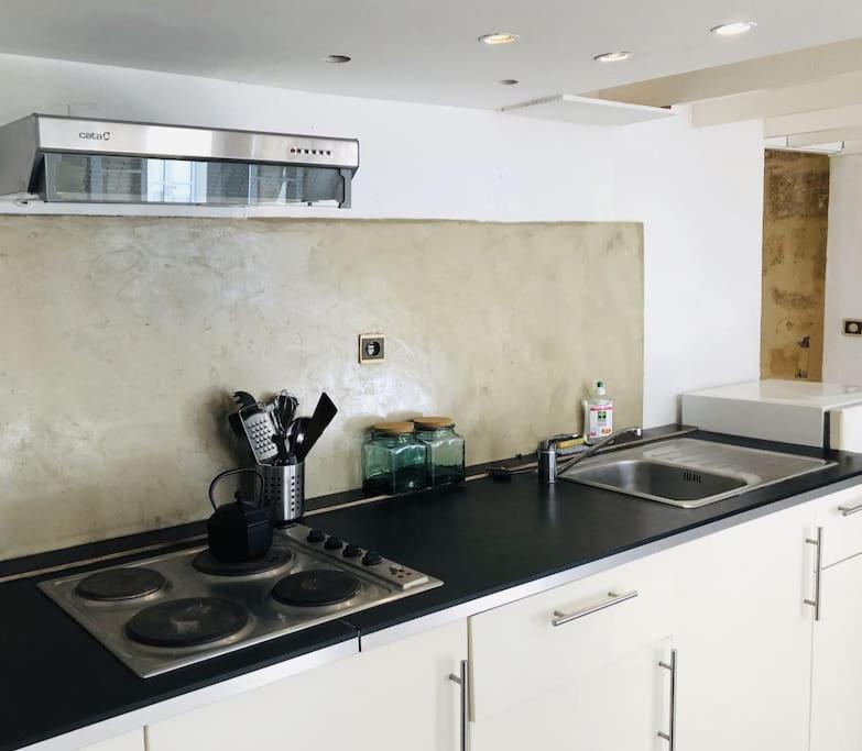 Appartement De Caractere Au Coeur Du Centre-Ville 몽펠리에 외부 사진